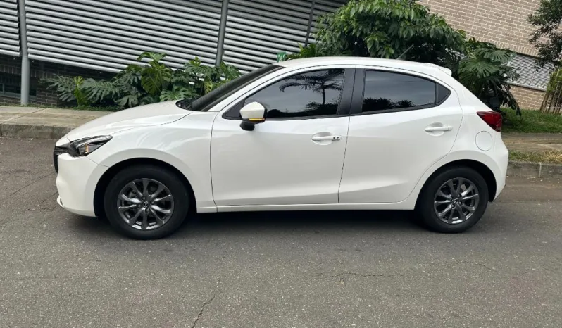 Mazda 2 Touring 2025 SKYACTIVE G lleno