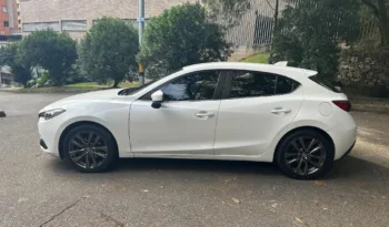 Mazda 3 TOURING HATCHBACK 2016 lleno