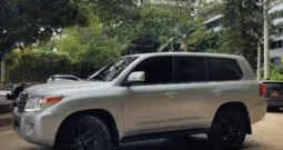 Toyota Land Cruiser 200 2014