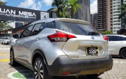 Nissan KICKS 2018