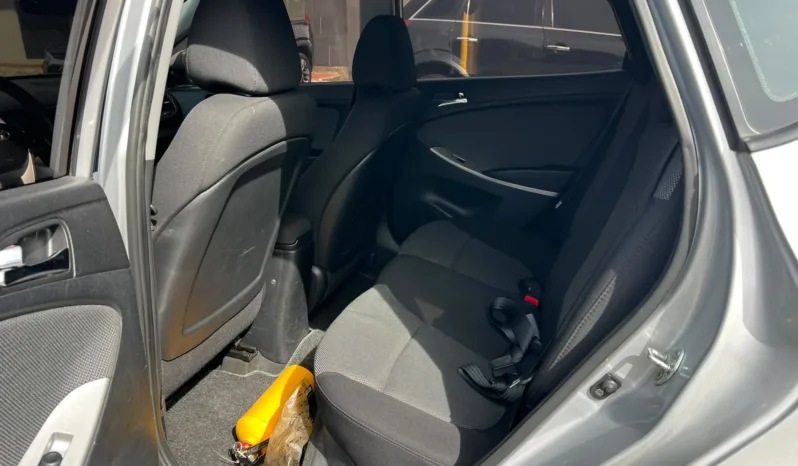 Hyundai Accent 2012 ACCENT GL lleno