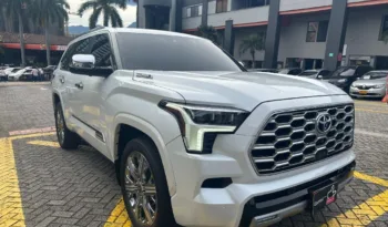 Toyota SEQUOIA CAPSTONE 2024 HIBRIDO lleno