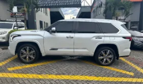 Toyota SEQUOIA CAPSTONE 2024 HIBRIDO