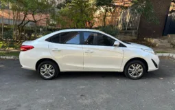 Toyota YARIS XS 2022 Sedan