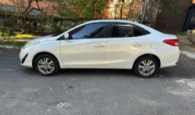 Toyota YARIS XS 2022 Sedan