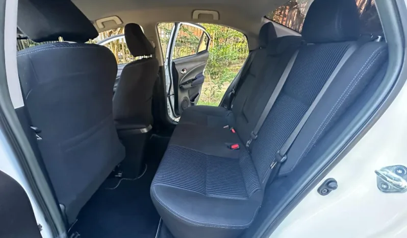 Toyota YARIS XS 2022 Sedan lleno