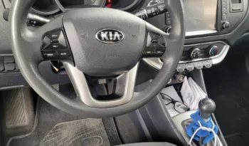 Kia Rio 2017 lleno