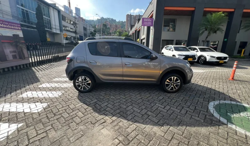 Renault Stepway 2022 1.6 lleno