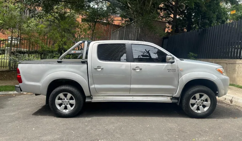 Toyota HILUX DC 2007 lleno