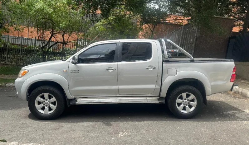 Toyota HILUX DC 2007 lleno