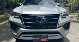 Toyota Fortuner SRV 2023
