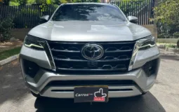 Toyota Fortuner SRV 2023