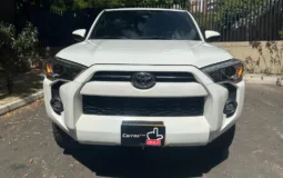 Toyota RUNNER SR5 2022