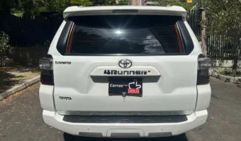 Toyota RUNNER SR5 2022 lleno