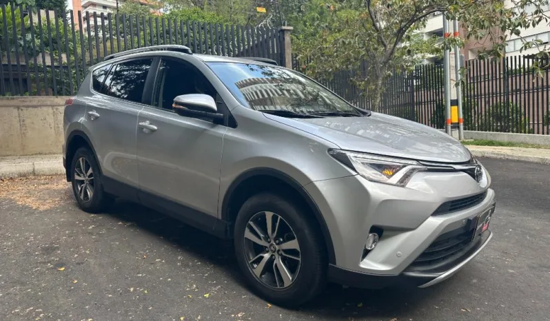 Toyota RAV4 XROAD AWD 2017 lleno