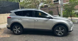 Toyota RAV4 XROAD AWD 2017