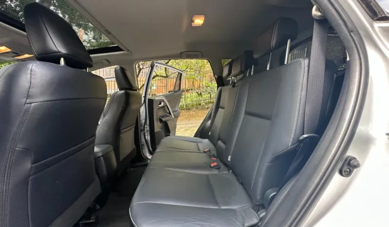 Toyota RAV4 XROAD AWD 2017 lleno