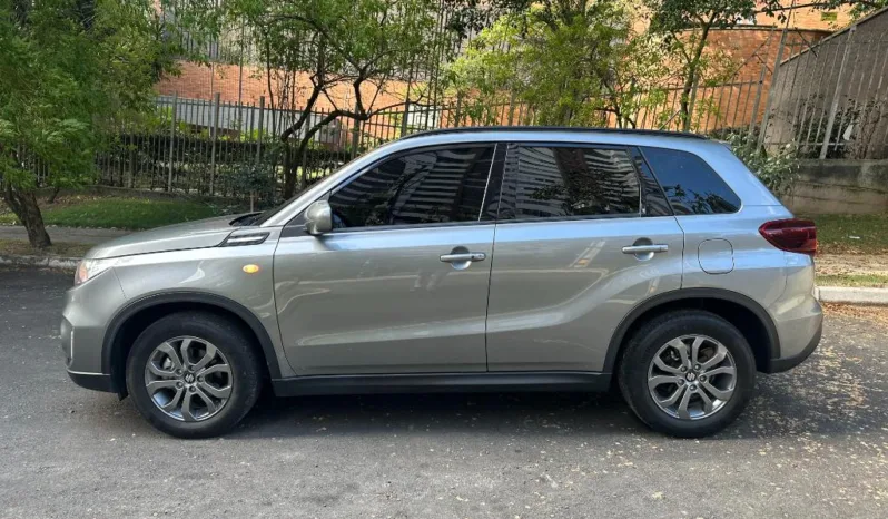 Suzuki VITARA LIVE GL 2024