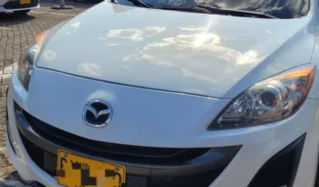 Mazda 3 2011 lleno