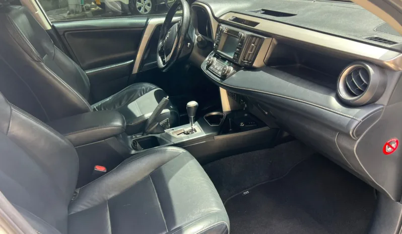 Toyota RAV4 2018 RAV 4 lleno