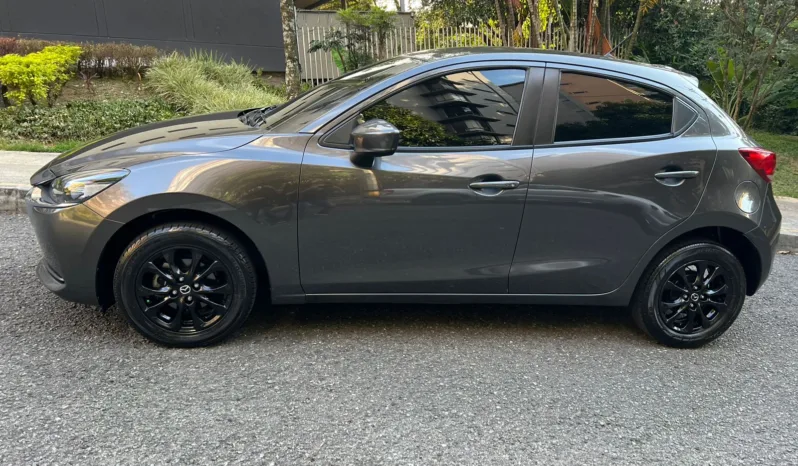 Mazda 2 2022 TIPO TOURING lleno