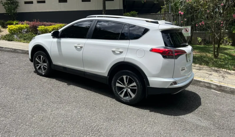 Toyota RAV4 2018 RAV 4 lleno