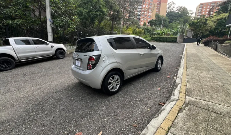 Chevrolet Sonic 2013 SONIC lleno