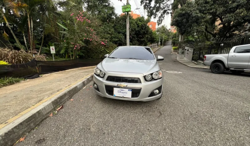 Chevrolet Sonic 2013 SONIC lleno