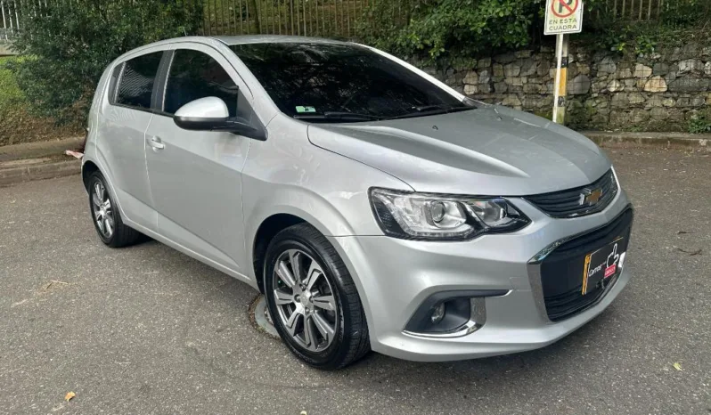Chevrolet SONIC LT HATCHBACK 2018 lleno