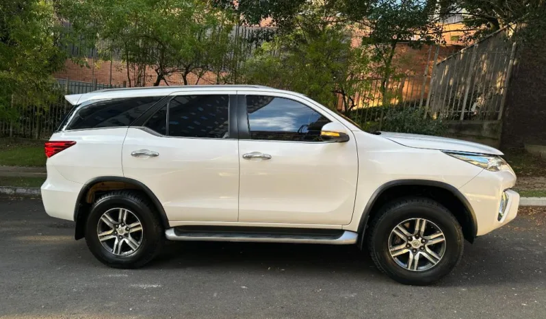 Toyota Fortuner SRV 2018 lleno