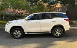 Toyota Fortuner SRV 2018