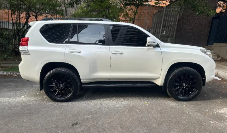 Toyota Prado TXL 2013 lleno