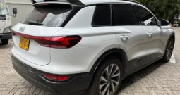 Audi Q6 Etron 2025 45 Tech Plus