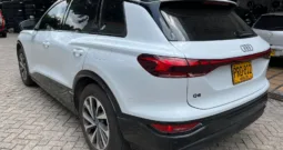 Audi Q6 Etron 2025 45 Tech Plus