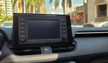 Toyota RAV4 2022 lleno