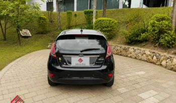 Ford Fiesta 2015 Titanium lleno