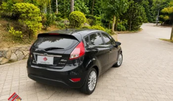 Ford Fiesta 2015 Titanium lleno