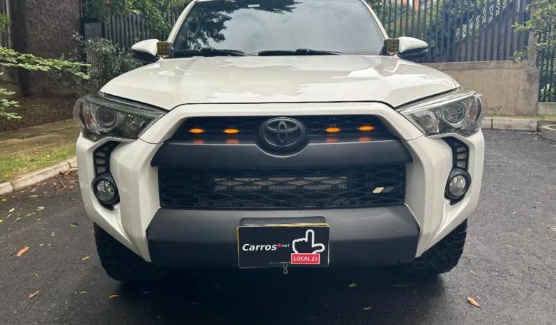 Toyota 4runner SR5 2015 lleno