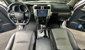 Toyota 4runner SR5 2015 lleno
