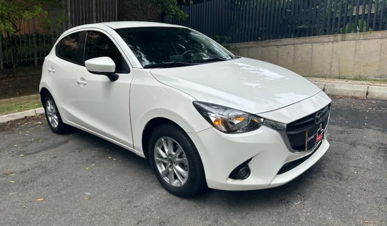 Mazda 2 Touring 2016 HATCHBACK – SKYACTIVE lleno
