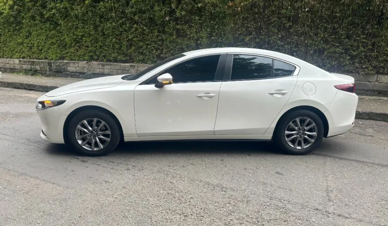 Mazda 3 TOURING MHEV 2023 HIBRIDO LIGERO lleno