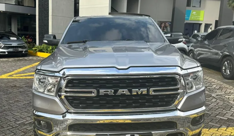 RAM 1500 bighorn 2022 lleno