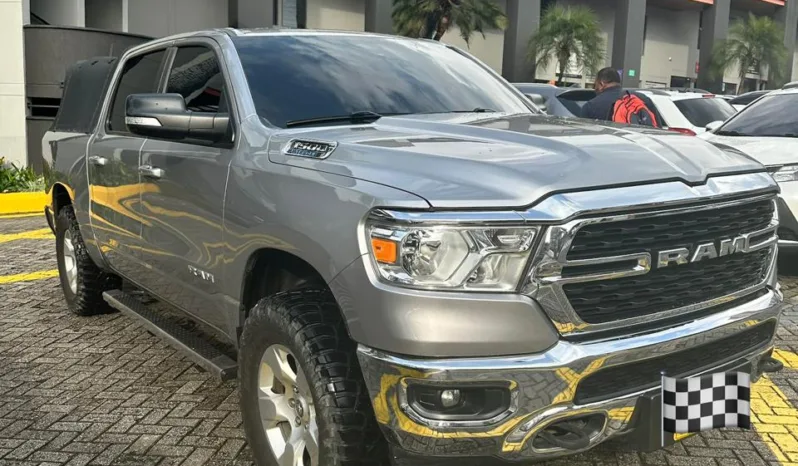 RAM 1500 bighorn 2022 lleno