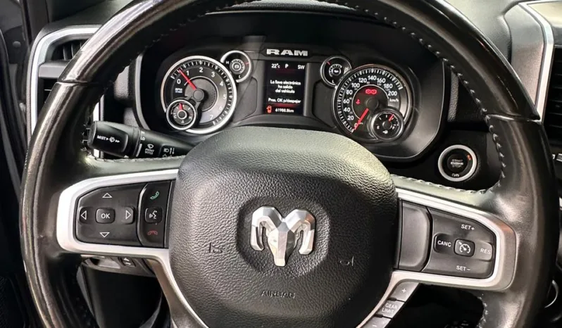 RAM 1500 bighorn 2022 lleno